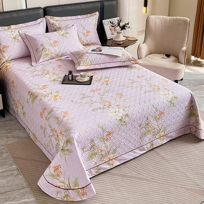 91家纺网 家纺一手货源 找家纺 畅畅家纺 2025春夏款13372全棉纯棉活性印花床盖夹棉加厚绗缝防滑床罩 春盛-紫