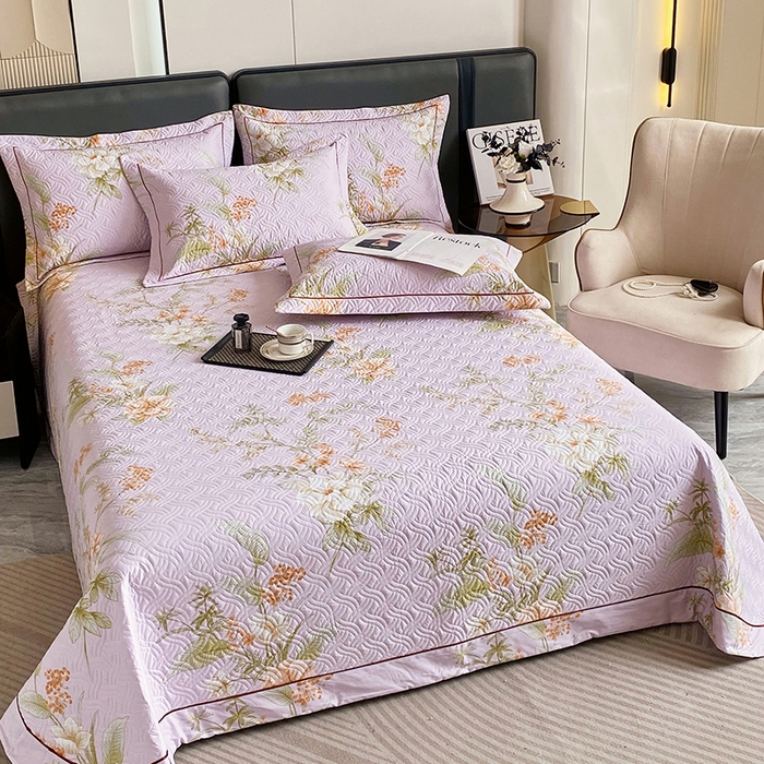 91家纺网 家纺一手货源 找家纺 畅畅家纺 2025春夏款13372全棉纯棉活性印花床盖夹棉加厚绗缝防滑床罩 春盛-紫