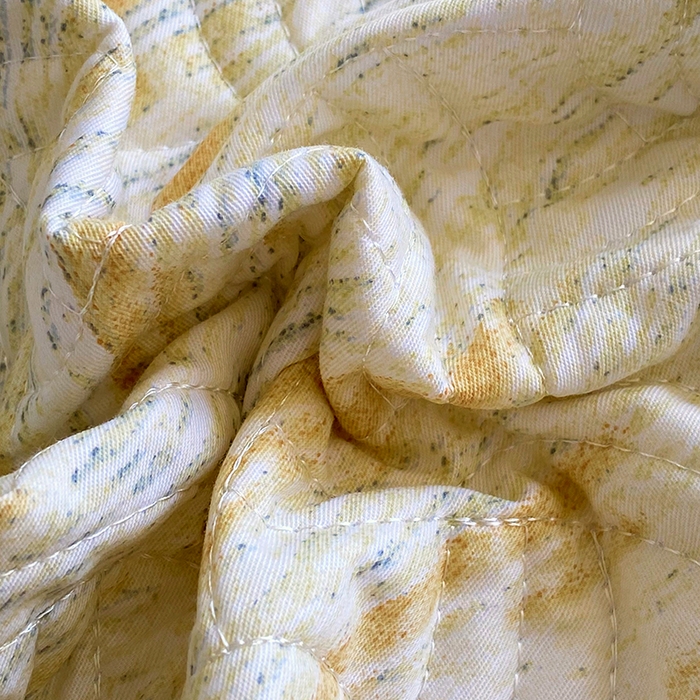 91家纺网 家纺一手货源 找家纺 畅畅家纺 2025春夏款13372全棉纯棉活性印花床盖夹棉加厚绗缝防滑床罩 简兮