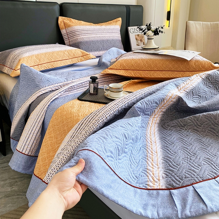 91家纺网 家纺一手货源 找家纺 畅畅家纺 2025春夏款13372全棉纯棉活性印花床盖夹棉加厚绗缝防滑床罩 漫生活