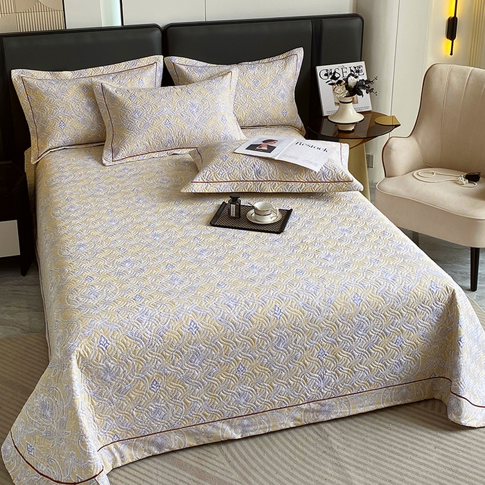 91家纺网 家纺一手货源 找家纺 畅畅家纺 2025春夏款13372全棉纯棉活性印花床盖夹棉加厚绗缝防滑床罩 米拉