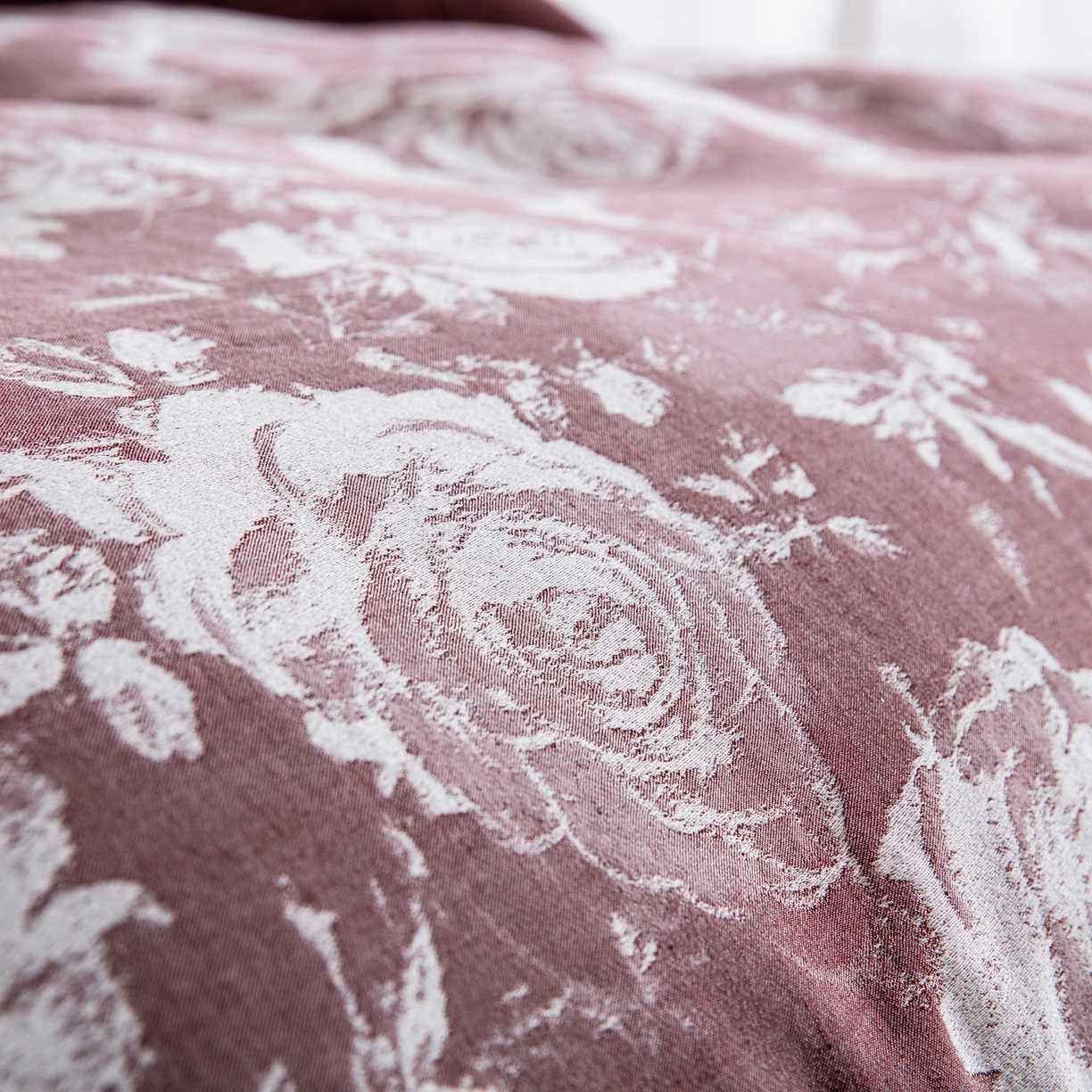 91家纺网 家纺一手货源 找家纺 （总）双层纱家居 2025新款全棉色织提花四件套-玫瑰庄园