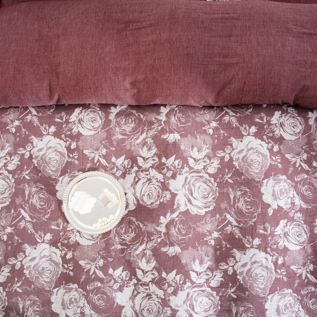 91家纺网 家纺一手货源 找家纺 （总）双层纱家居 2025新款全棉色织提花四件套-玫瑰庄园