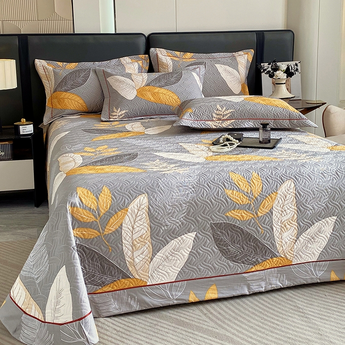 91家纺网 家纺一手货源 找家纺 畅畅家纺 2025春夏款13372全棉纯棉活性印花床盖夹棉加厚绗缝防滑床罩 暖秋