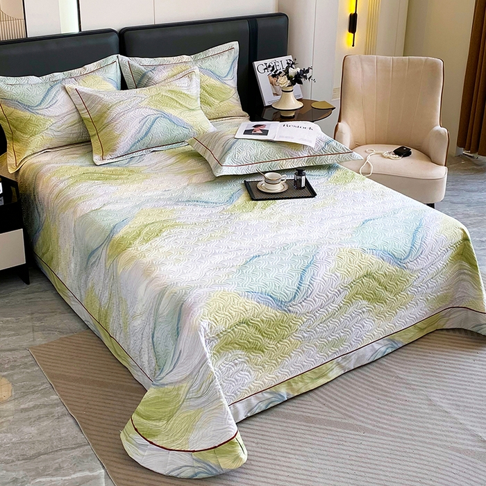 91家纺网 家纺一手货源 找家纺 畅畅家纺 2025春夏款13372全棉纯棉活性印花床盖夹棉加厚绗缝防滑床罩 时尚线条