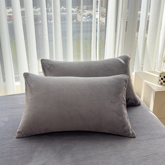 91家纺网 家纺一手货源 找家纺 丽美人家纺 2025秋冬新款牛奶绒纯色单床单 大麦灰