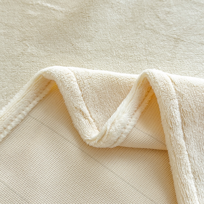 91家纺网 家纺一手货源 找家纺 丽美人家纺 2025秋冬新款牛奶绒纯色单床单 茶花白