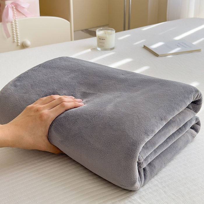 91家纺网 家纺一手货源 找家纺 （总）丽美人家纺 2025秋冬新款牛奶绒纯色单床单