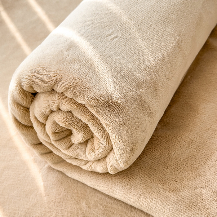 91家纺网 家纺一手货源 找家纺 丽美人家纺 2025秋冬新款牛奶绒纯色单床单 鸭嘴咖