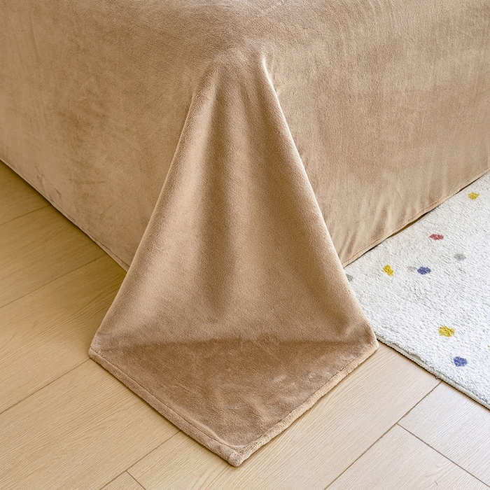 91家纺网 家纺一手货源 找家纺 丽美人家纺 2025秋冬新款牛奶绒纯色单床单 鸭嘴咖