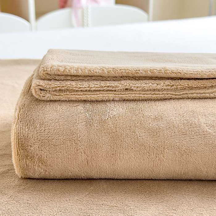 91家纺网 家纺一手货源 找家纺 丽美人家纺 2025秋冬新款牛奶绒纯色单床单 鸭嘴咖