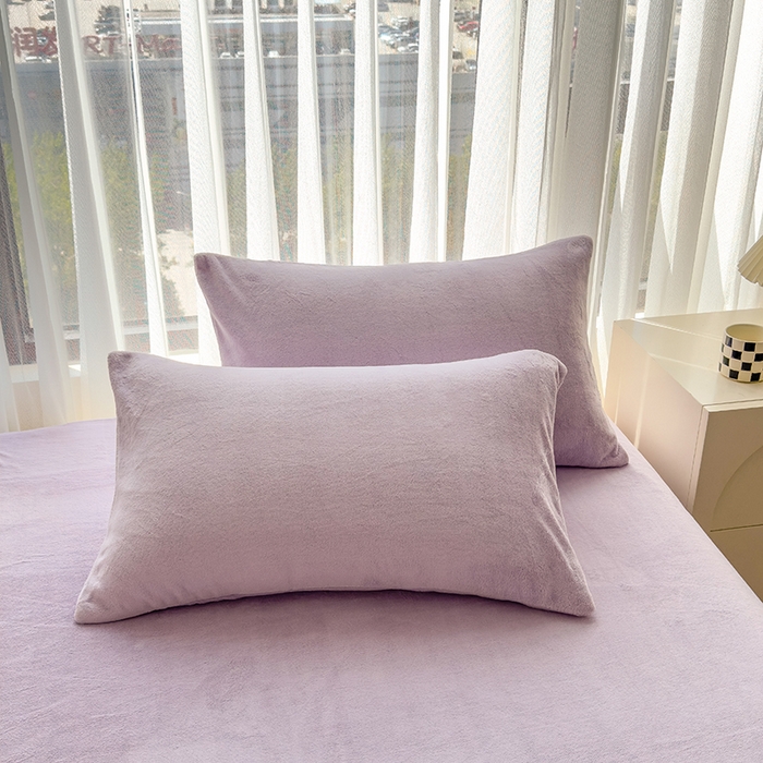 91家纺网 家纺一手货源 找家纺 丽美人家纺 2025秋冬新款牛奶绒纯色单床单 蔷薇紫