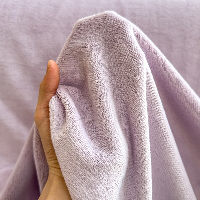91家纺网 家纺一手货源 找家纺 丽美人家纺 2025秋冬新款牛奶绒纯色单床单 蔷薇紫