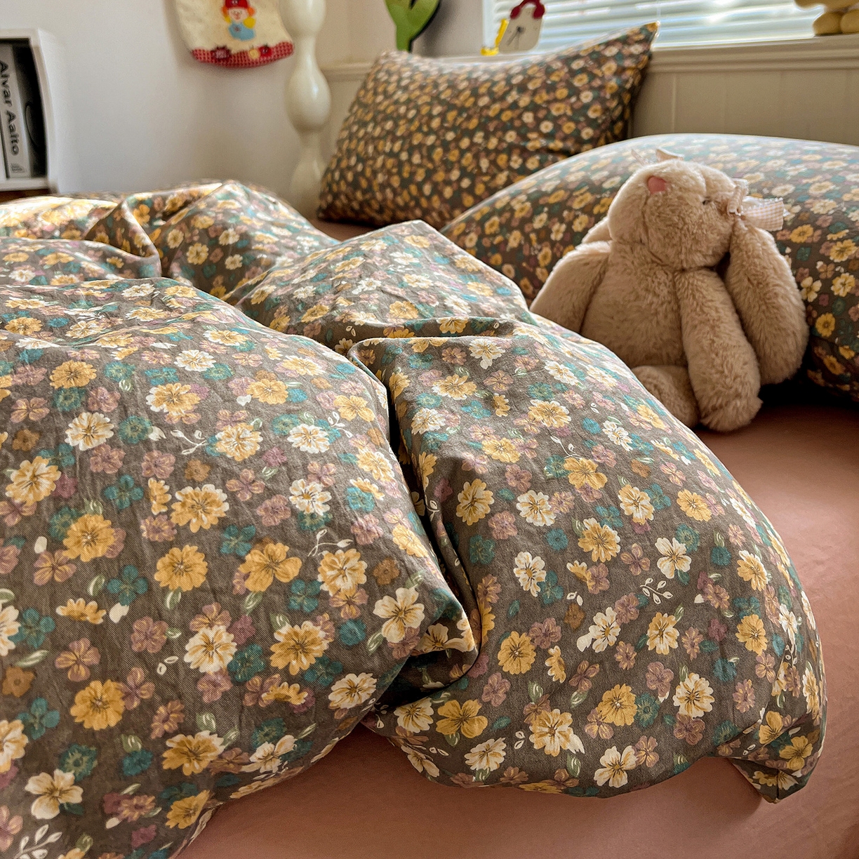 91家纺网 家纺一手货源 找家纺 优选 2025新款加厚爆款小布袋韩国古法水洗棉床单学生三件套床笠款四件套 复古花田