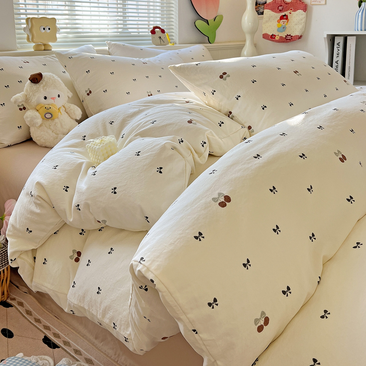 91家纺网 家纺一手货源 找家纺 优选 2025新款加厚爆款小布袋韩国古法水洗棉床单学生三件套床笠款四件套 蝴蝶结日记