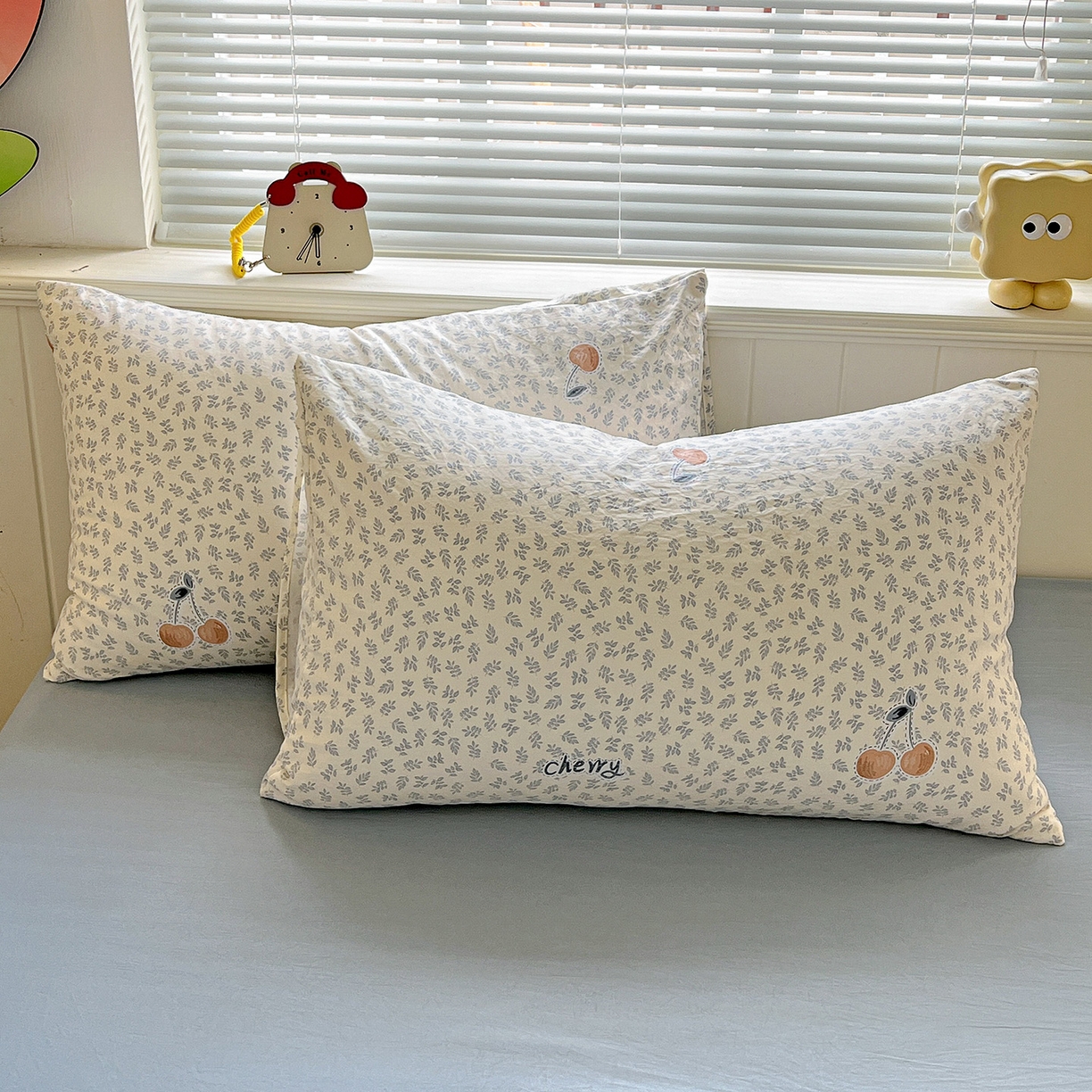 91家纺网 家纺一手货源 找家纺 优选 2025新款加厚爆款小布袋韩国古法水洗棉床单学生三件套床笠款四件套 蓝叶樱语