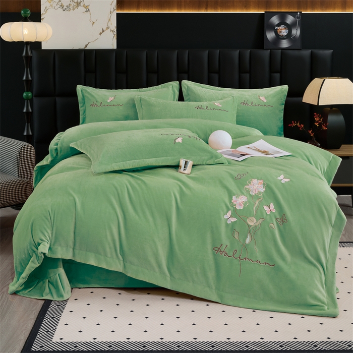 畅畅家纺 2025新款冬季9斤260克全消光全工艺宽边绣花慕斯绒四件套-几粒系列 几粒-草绿