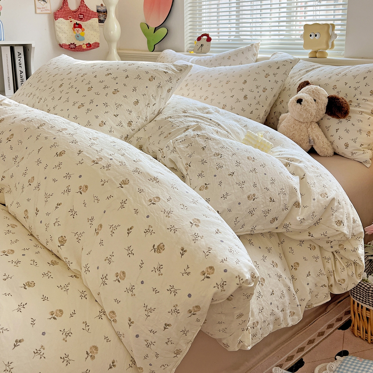 91家纺网 家纺一手货源 找家纺 优选 2025新款加厚爆款小布袋韩国古法高克重水洗棉床单学生三件套床笠款四件套 碎花集物