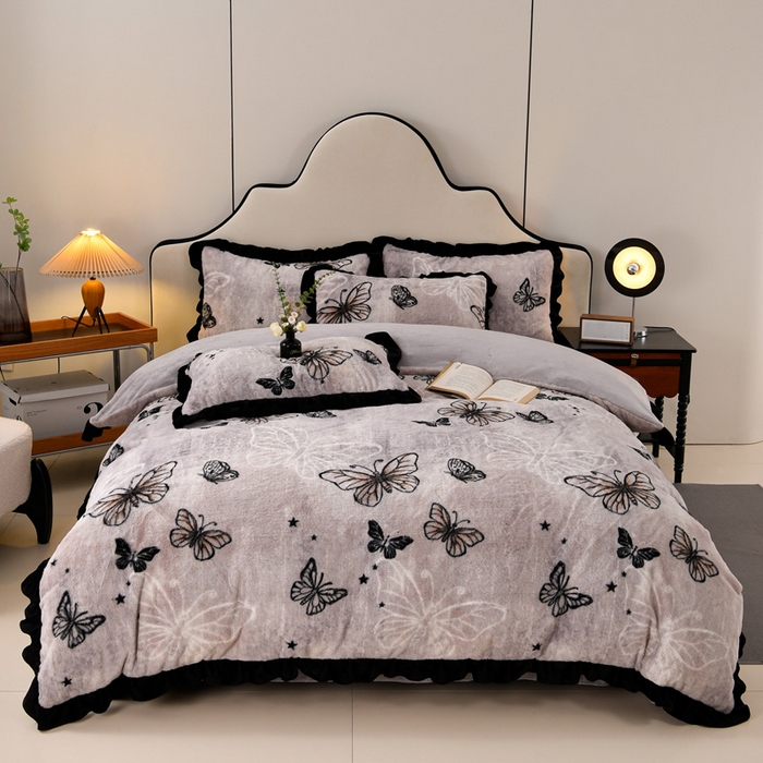 91家纺网 家纺一手货源 找家纺 （总）畅畅家纺 2025新款冬季9斤重加厚皮草绒兔毛绒轻奢赫本风牛奶绒花边四件套