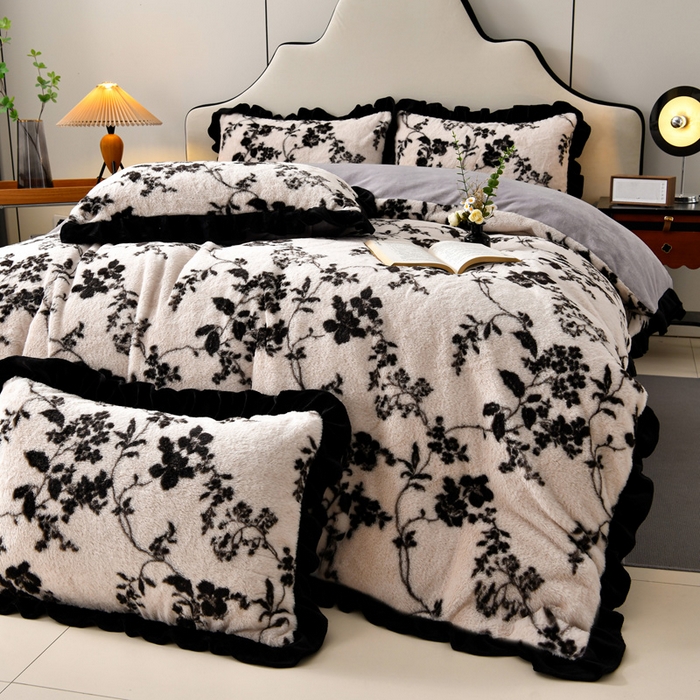 91家纺网 家纺一手货源 找家纺 畅畅家纺 2025新款冬季9斤重加厚皮草绒兔毛绒轻奢赫本风牛奶绒花边四件套 轻奢-树影