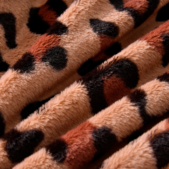 91家纺网 家纺一手货源 找家纺 畅畅家纺 2025新款冬季9斤重加厚皮草绒兔毛绒轻奢赫本风牛奶绒花边四件套 轻奢-小豹纹