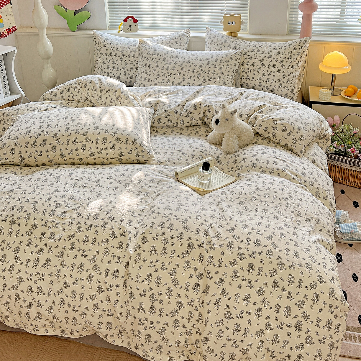 91家纺网 家纺一手货源 找家纺 优选 2025新款加厚爆款小布袋韩国古法高克重水洗棉床单学生三件套床笠款四件套 线描花集