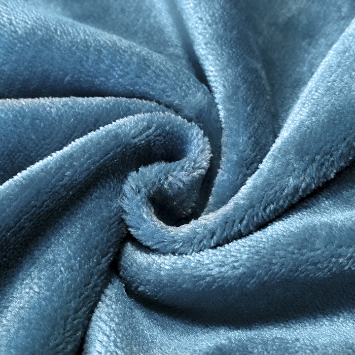 91家纺网 家纺一手货源 找家纺 畅畅家纺 2025新款冬季牛奶绒绣花绒四件套 伊莉莎-宝蓝