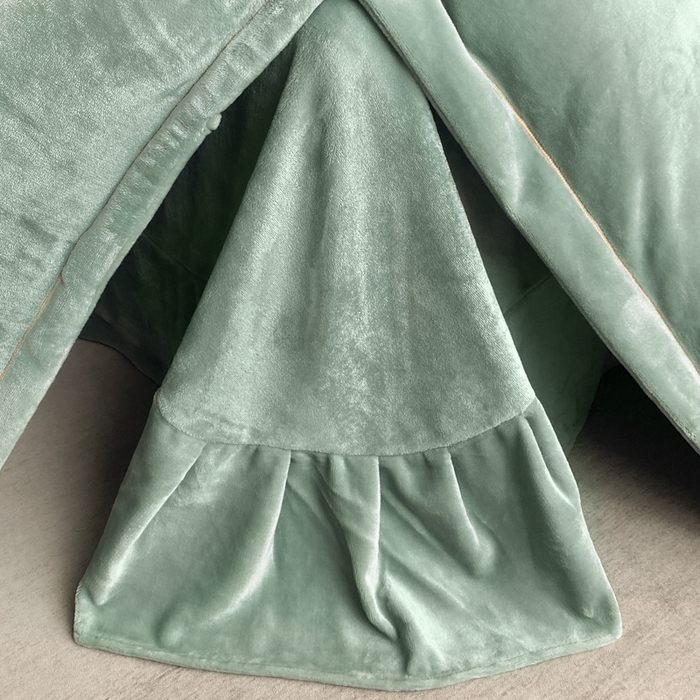 91家纺网 家纺一手货源 找家纺 畅畅家纺 2025新款冬季牛奶绒绣花绒四件套 伊莉莎-湖兰