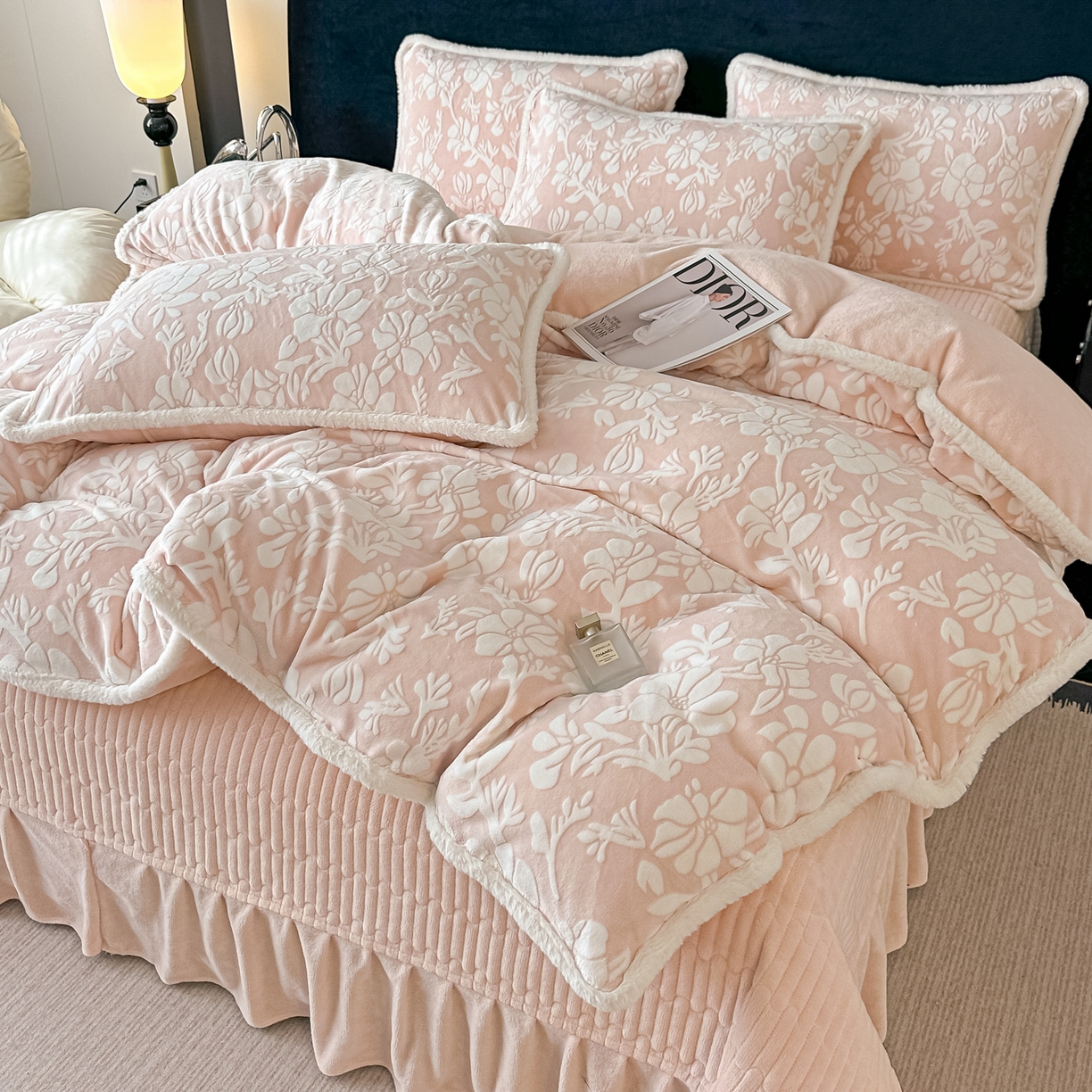 91家纺网 家纺一手货源 找家纺 （总）富米莱（原臻工厂） 2025新款高克重立体雕花牛奶绒四件套