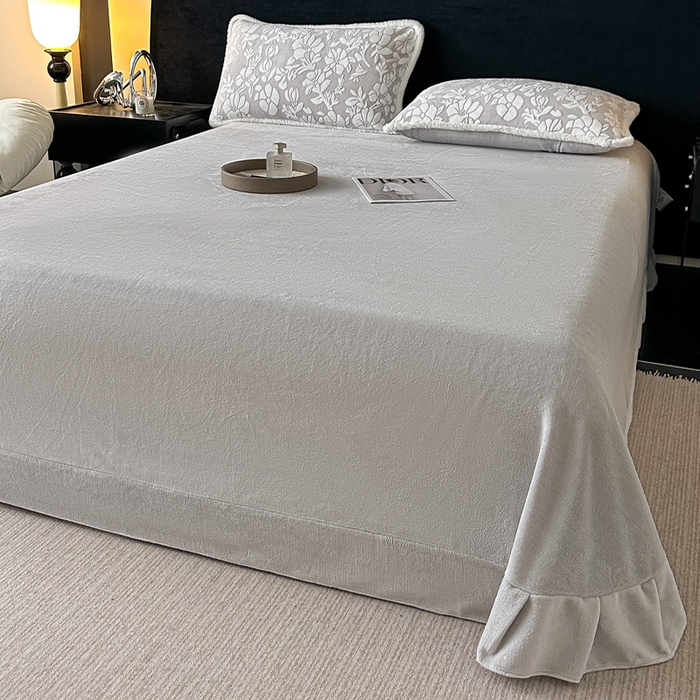 91家纺网 家纺一手货源 找家纺 富米莱（原臻工厂） 2025新款高克重立体雕花牛奶绒四件套 繁花-灰