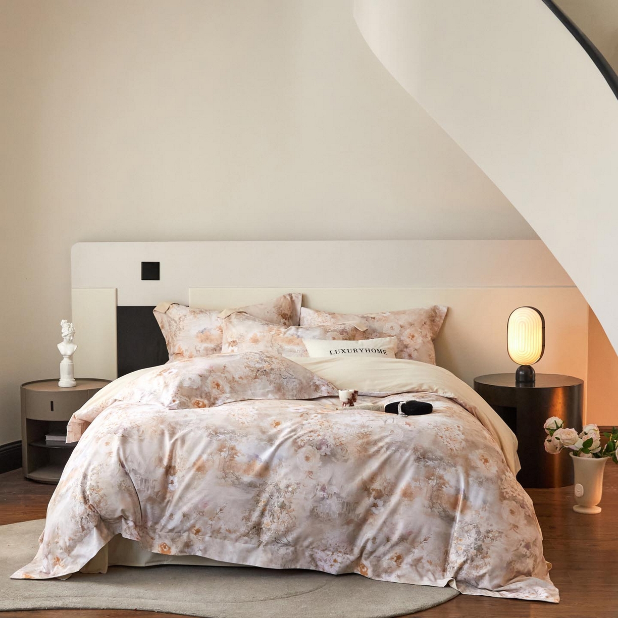 91家纺网 家纺一手货源 找家纺 涵宸家纺 2025新款50S全棉磨毛压边款四件套【更多花型 联系商家电话：17798859966 微信同号，网站：www.hanchenjf.com】 林深见鹿（玉 ）