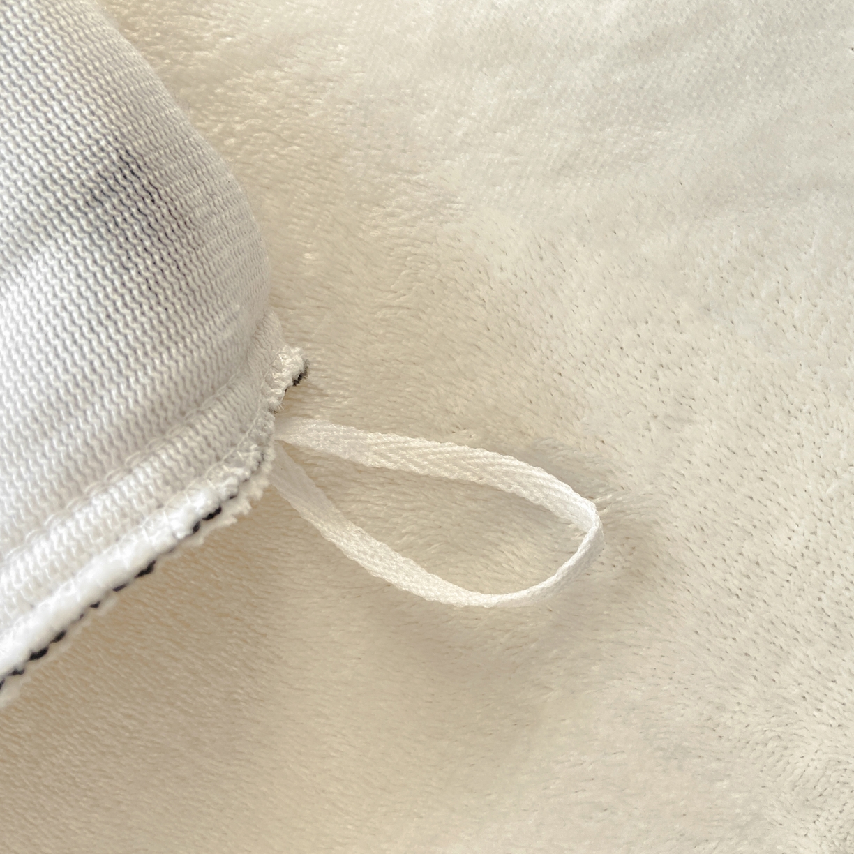 91家纺网 家纺一手货源 找家纺 耐思家纺 2025新款泡泡牛奶绒印花四件套系列 泡泡-萌牛