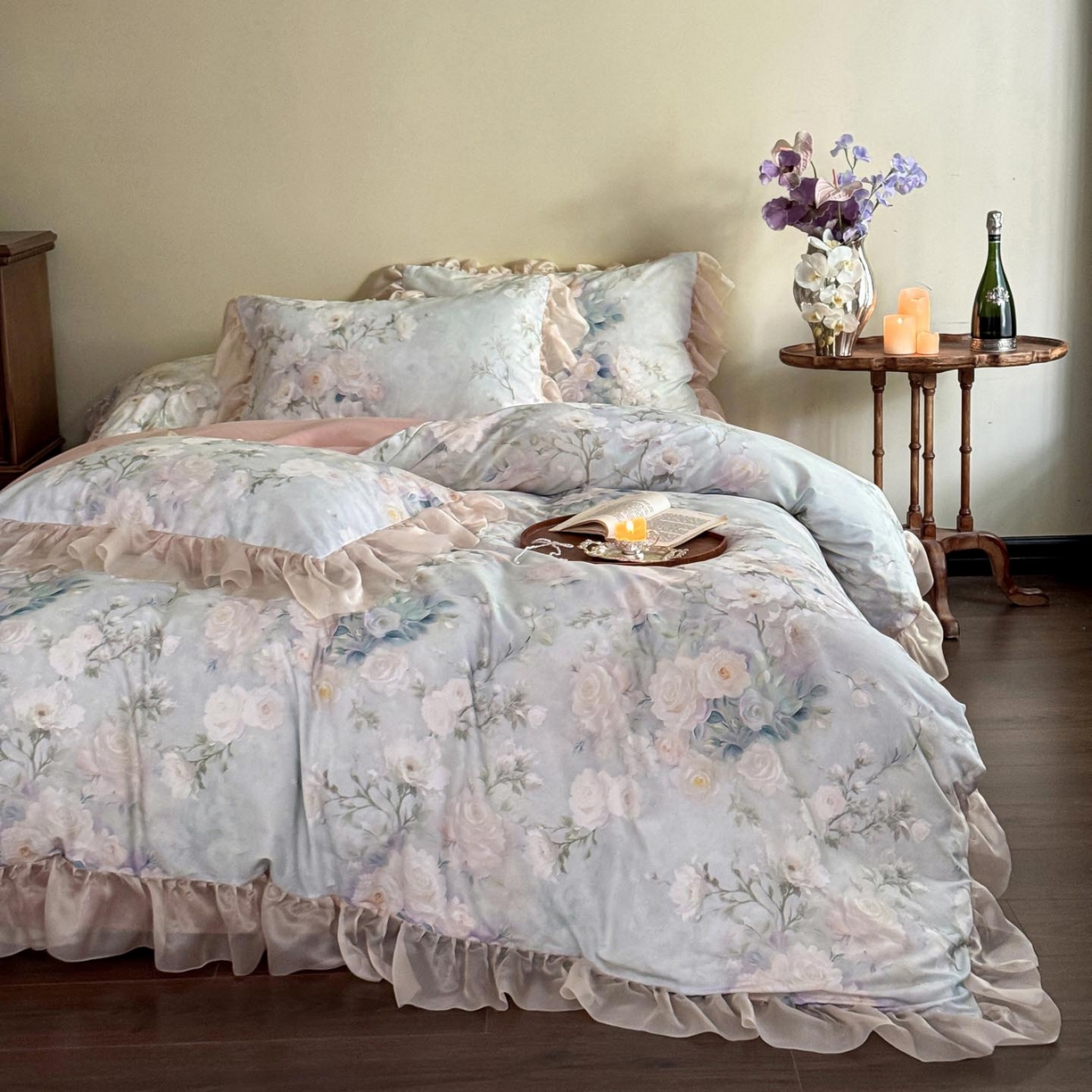 91家纺网 家纺一手货源 找家纺 （总）涵宸家纺 2025新款50S全棉磨毛花边四件套【更多花型联系商家电话：17798859966 微信同号，网站：www.hanchenjf.com】