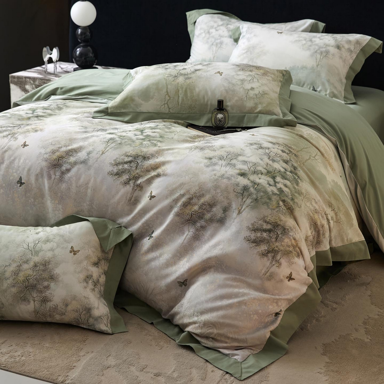 91家纺网 家纺一手货源 找家纺 涵宸家纺 2025新款50S全棉磨毛拼角款四件套【更多花型 联系商家电话：17798859966 微信同号，网站：www.hanchenjf.com】 布丽姬特（绿）