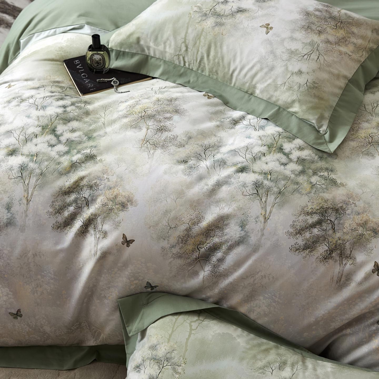 91家纺网 家纺一手货源 找家纺 涵宸家纺 2025新款50S全棉磨毛拼角款四件套【更多花型 联系商家电话：17798859966 微信同号，网站：www.hanchenjf.com】 布丽姬特（绿）