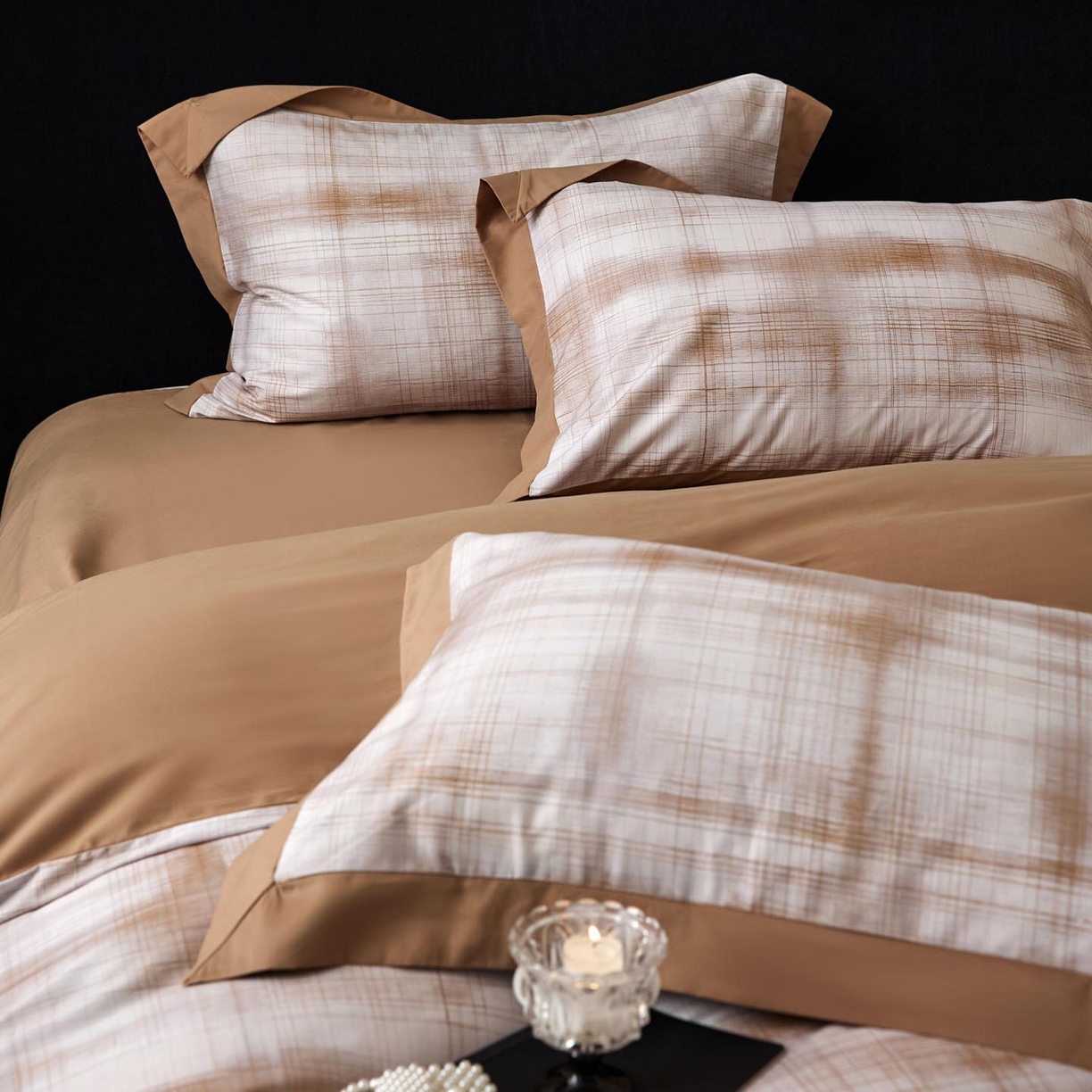 91家纺网 家纺一手货源 找家纺 涵宸家纺 2025新款50S全棉磨毛拼角款四件套【更多花型 联系商家电话：17798859966 微信同号，网站：www.hanchenjf.com】 格雅（桔）