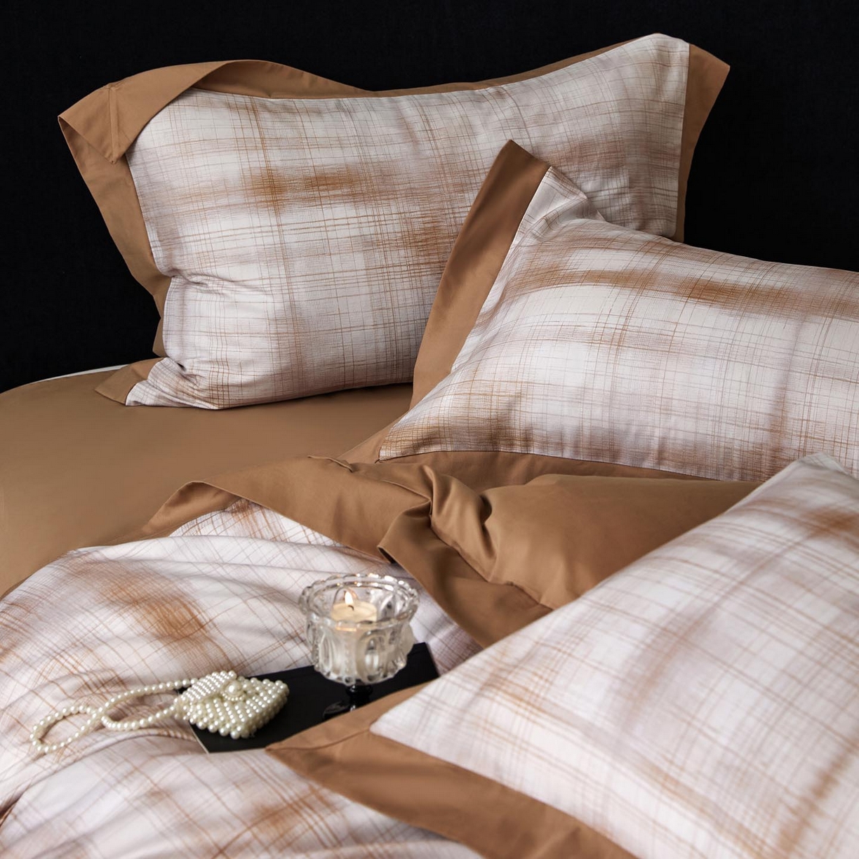 91家纺网 家纺一手货源 找家纺 涵宸家纺 2025新款50S全棉磨毛拼角款四件套【更多花型 联系商家电话：17798859966 微信同号，网站：www.hanchenjf.com】 格雅（桔）