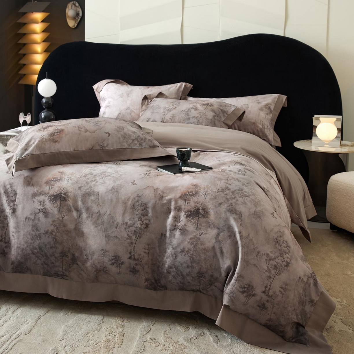 91家纺网 家纺一手货源 找家纺 涵宸家纺 2025新款50S全棉磨毛拼角款四件套【更多花型 联系商家电话：17798859966 微信同号，网站：www.hanchenjf.com】 墨苒（咖）