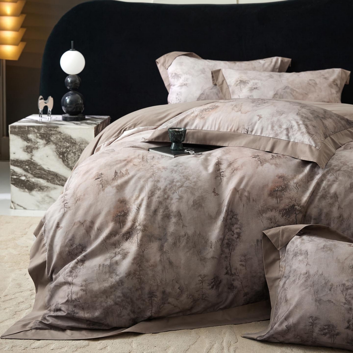 91家纺网 家纺一手货源 找家纺 涵宸家纺 2025新款50S全棉磨毛拼角款四件套【更多花型 联系商家电话：17798859966 微信同号，网站：www.hanchenjf.com】 墨苒（咖）