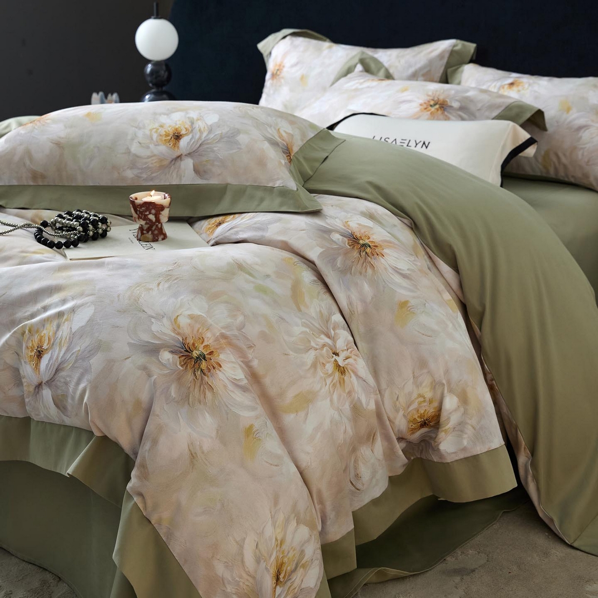 91家纺网 家纺一手货源 找家纺 涵宸家纺 2025新款50S全棉磨毛拼角款四件套【更多花型 联系商家电话：17798859966 微信同号，网站：www.hanchenjf.com】 清影华韵（灰）