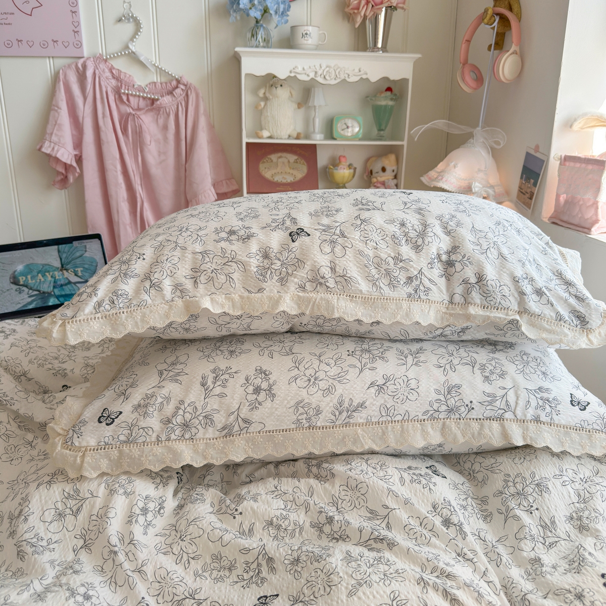 91家纺网 家纺一手货源 找家纺 优卡迪家纺馆 2025新款A类全棉镂空花边皱皱棉双层纱四件套 蝶舞