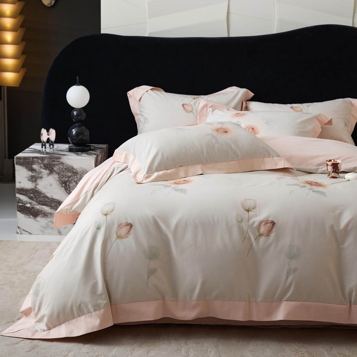 涵宸家纺 2025新款50S全棉磨毛拼角款四件套【更多花型 联系商家电话：17798859966 微信同号，网站：www.hanchenjf.com】 悦滢（粉）