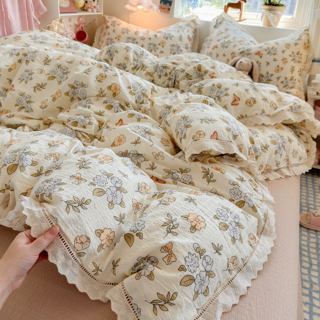 91家纺网 家纺一手货源 找家纺 优卡迪家纺馆 2025新款A类全棉镂空花边皱皱棉双层纱四件套 繁花