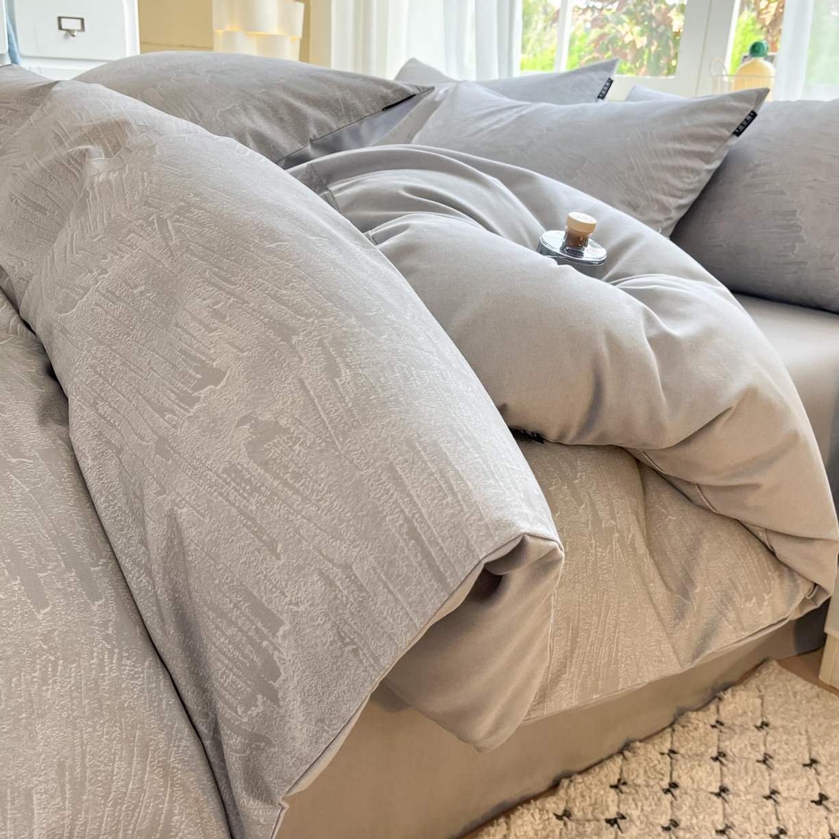 91家纺网 家纺一手货源 找家纺 涵宸家纺 2025新款原棉加厚磨毛印花四件套 光隙