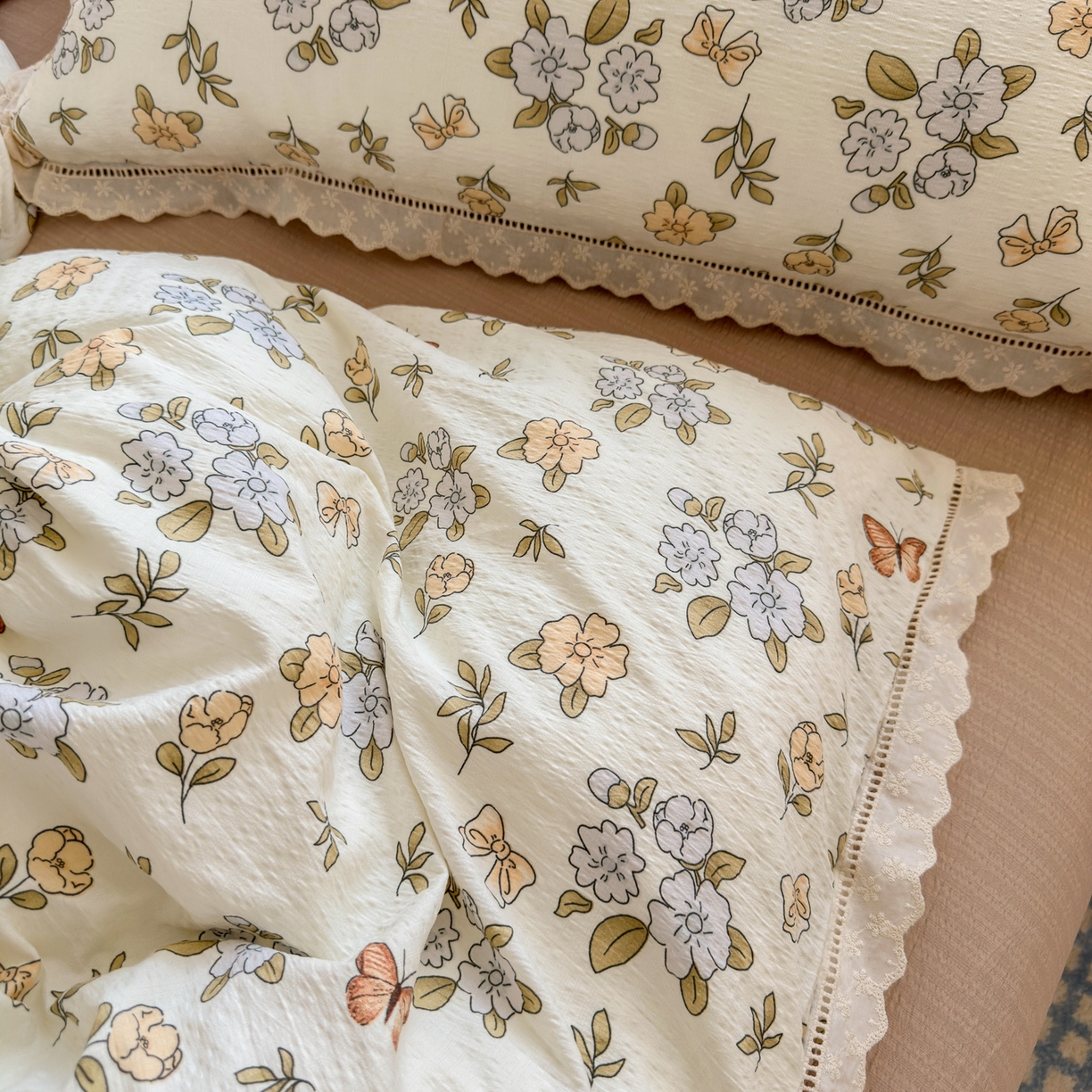 91家纺网 家纺一手货源 找家纺 优卡迪家纺馆 2025新款A类全棉镂空花边皱皱棉双层纱四件套 繁花