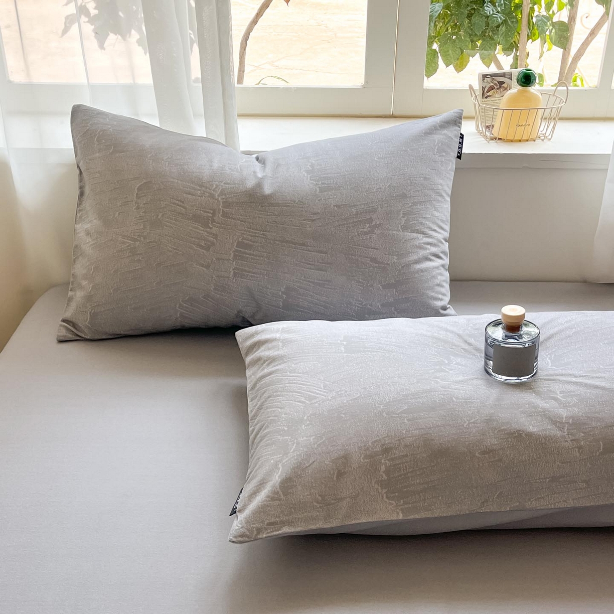 91家纺网 家纺一手货源 找家纺 涵宸家纺 2025新款原棉加厚磨毛印花四件套 光隙