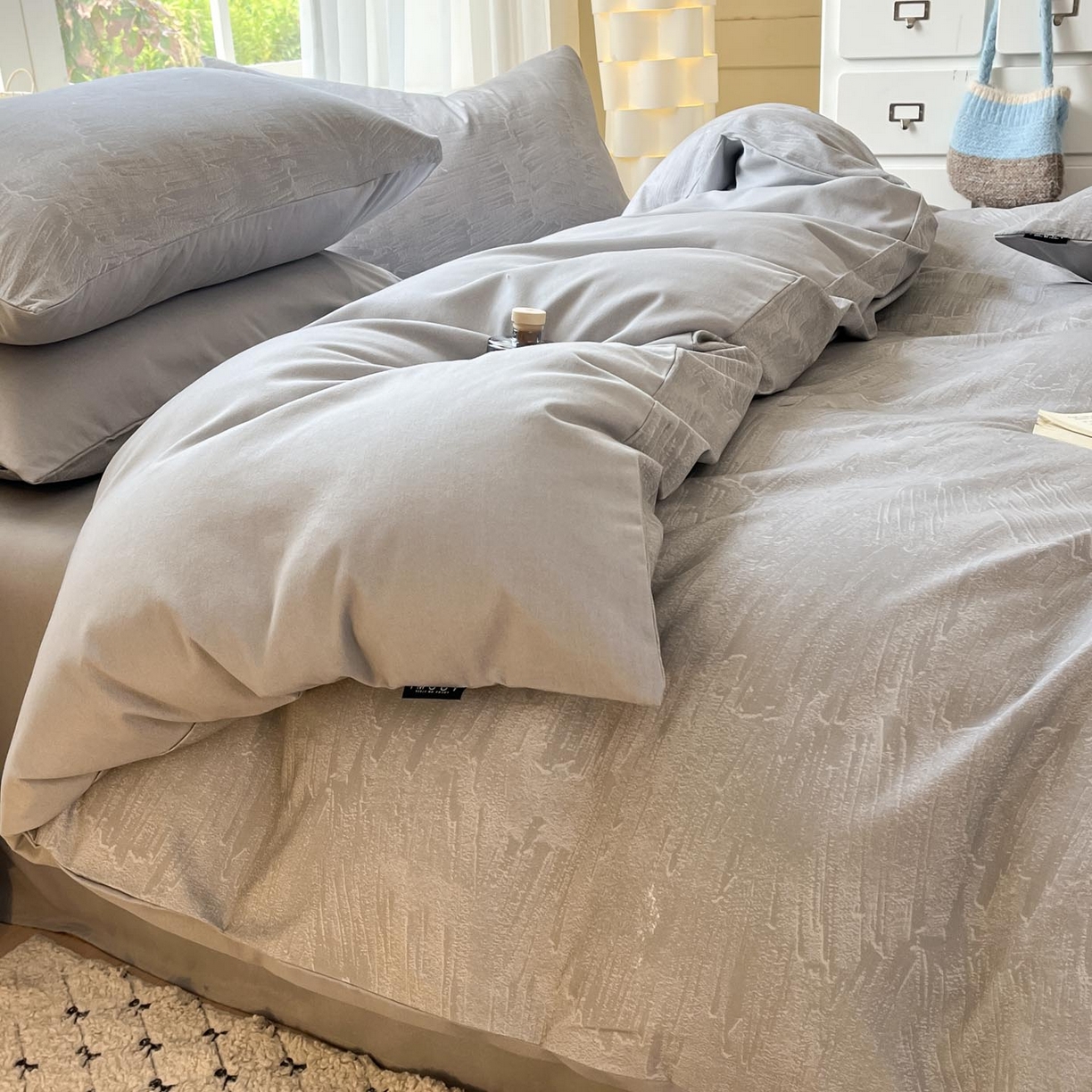 91家纺网 家纺一手货源 找家纺 涵宸家纺 2025新款原棉加厚磨毛印花四件套 光隙