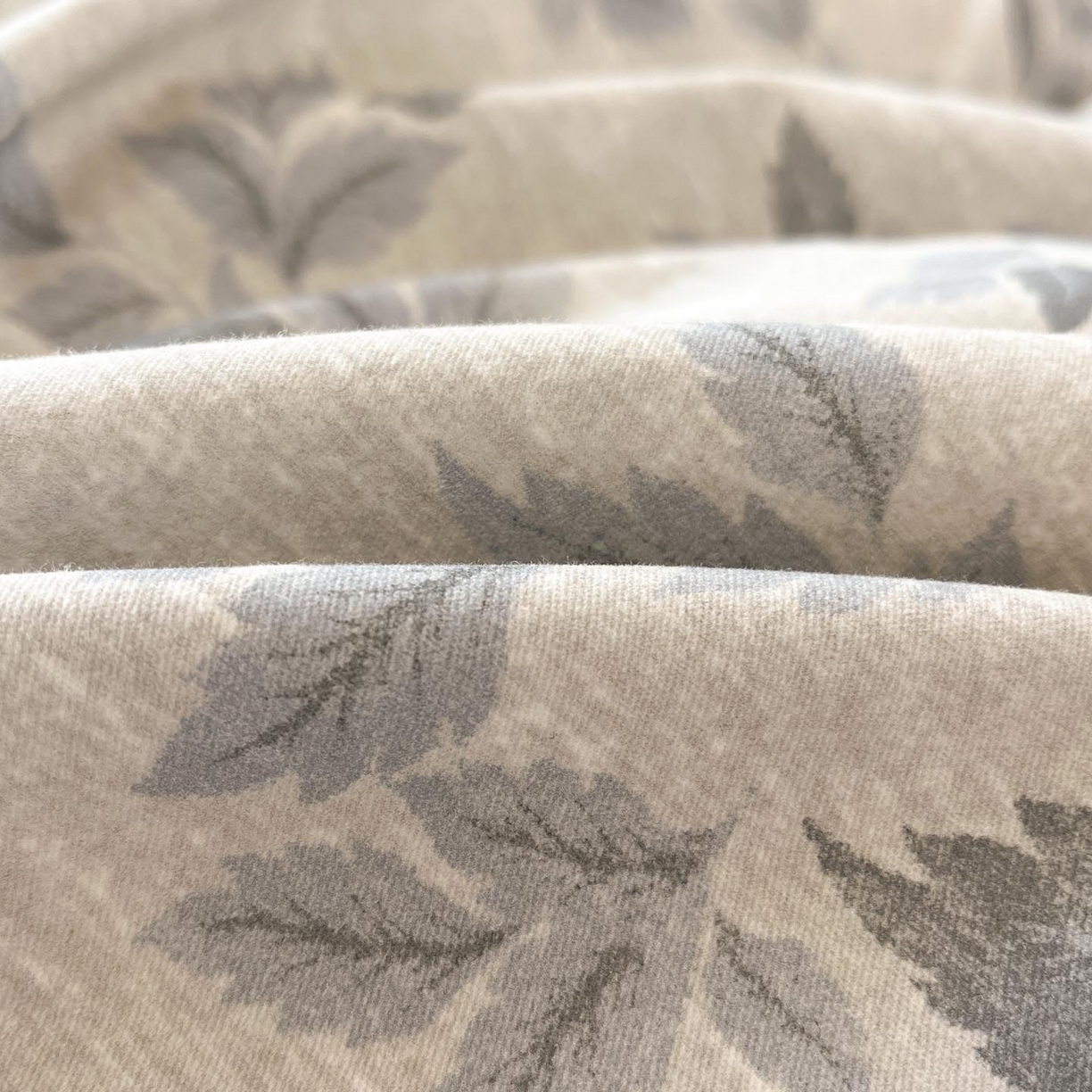 91家纺网 家纺一手货源 找家纺 涵宸家纺 2025新款原棉加厚磨毛印花四件套 光影