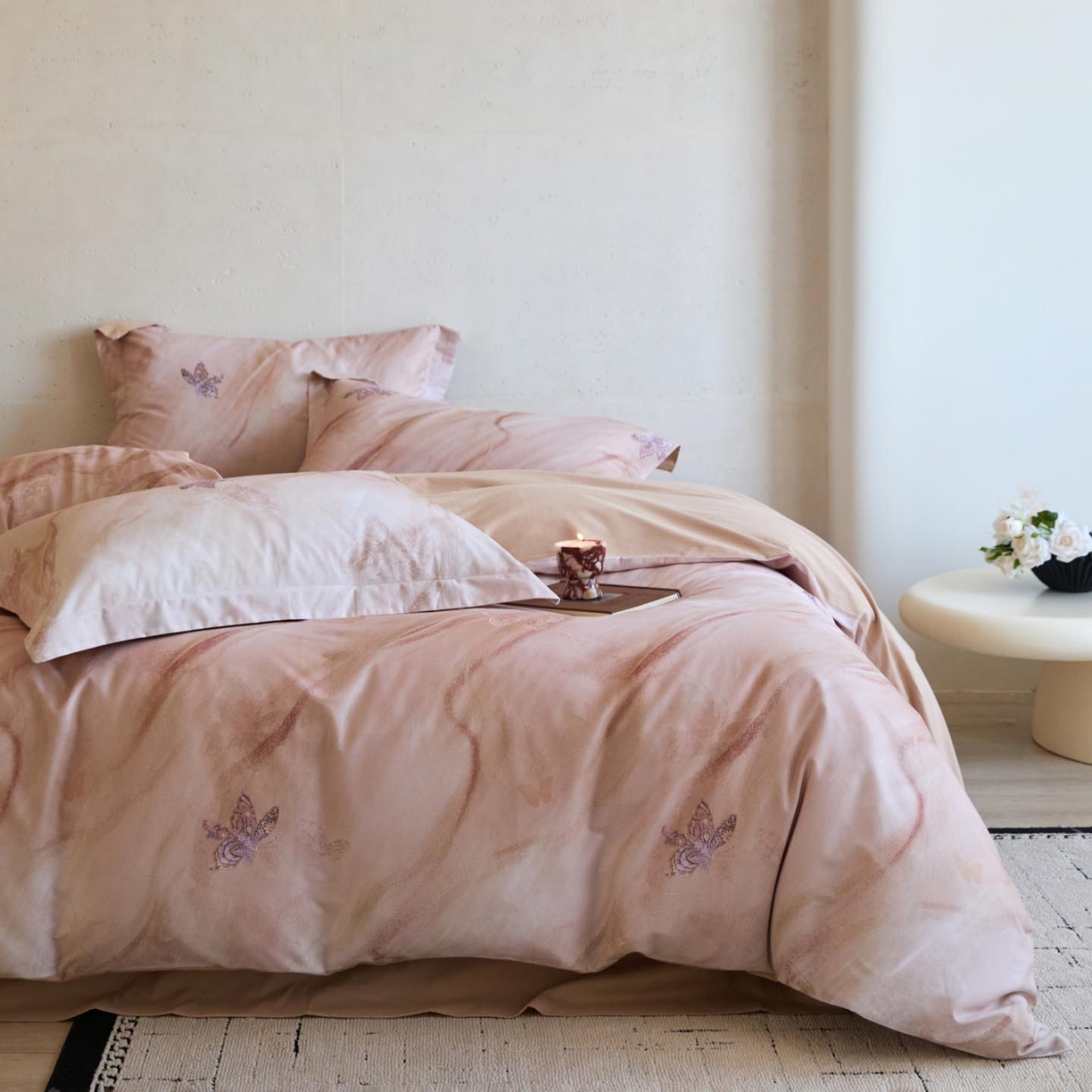 91家纺网 家纺一手货源 找家纺 涵宸家纺 2025新款50S磨毛基础款四件套【更多花型 联系商家电话：17798859966 微信同号，网站：www.hanchenjf.com】 羽蝶(玉)