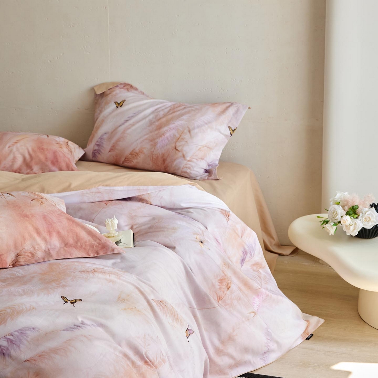 91家纺网 家纺一手货源 找家纺 涵宸家纺 2025新款50S磨毛基础款四件套【更多花型 联系商家电话：17798859966 微信同号，网站：www.hanchenjf.com】 黛芙妮（粉）